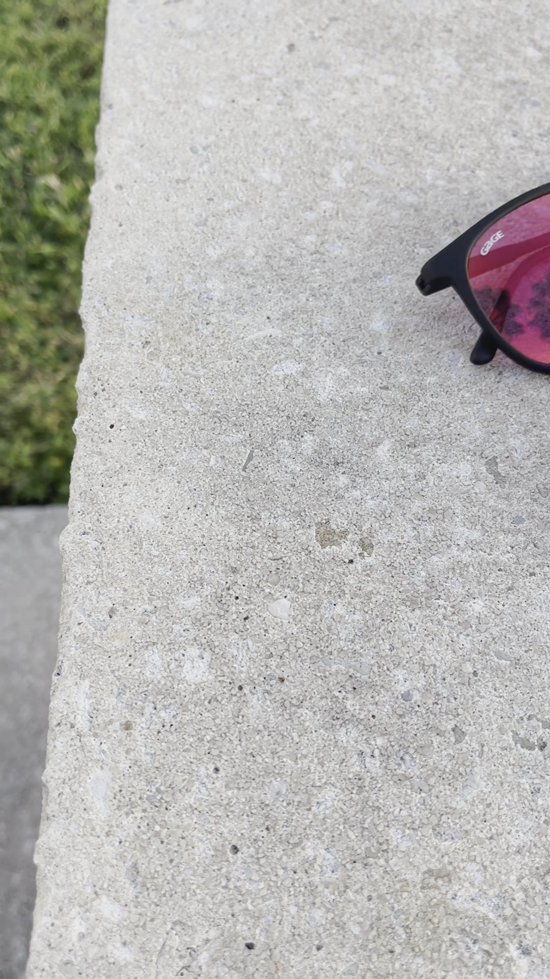 Black Round Eye Sunglasses With Berry Pink Lenses