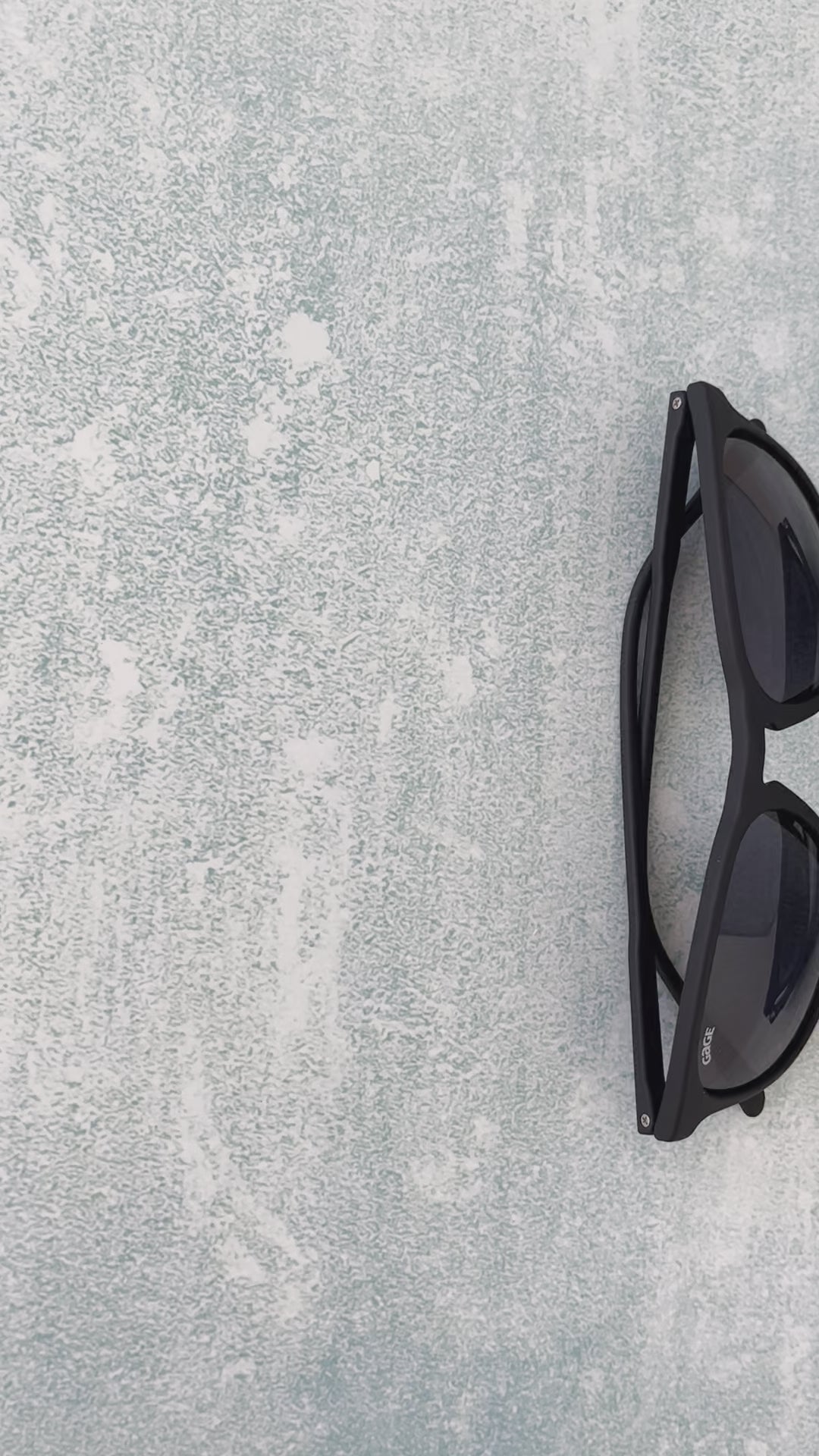 Black Round Eye Sunglasses With Smoke Lenses