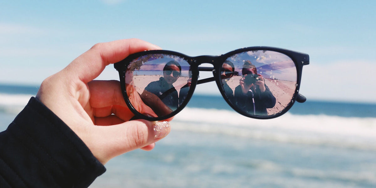 Black Round Eye Sunglasses With Rose Pink Lenses
